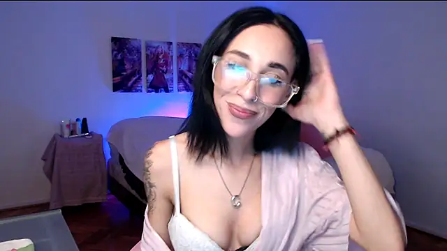 Sofia Amour online show from September 23, 2025, 12:06 am