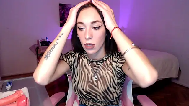 Sofia Amour online show from September 29, 2025, 10:15 pm