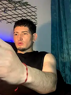 Snapshot of Ian_kai chatting on October 14, 2025, 1:39 am Ian kai online show from October 14, 2025, 1:39 am