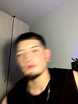 Snapshot of Ian_kai chatting on September 30, 2025, 3:01 am Ian kai online show from September 30, 2025, 3:01 am