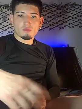 Snapshot of Ian_kai chatting on October 8, 2025, 2:13 am Ian kai online show from October 8, 2025, 2:13 am