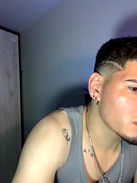 Snapshot of Ian_kai chatting on October 1, 2025, 2:49 am Ian kai online show from October 1, 2025, 2:49 am