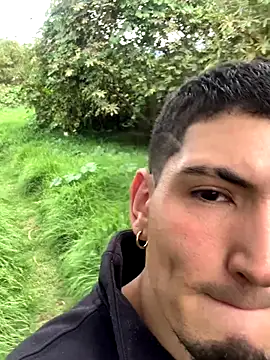 Snapshot of Ian_kai chatting on September 24, 2025, 8:26 pm Ian kai online show from September 24, 2025, 8:26 pm