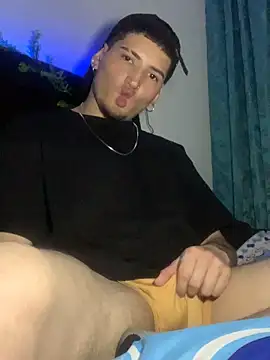 Snapshot of Ian_kai chatting on September 27, 2025, 3:01 am Ian kai online show from September 27, 2025, 3:01 am