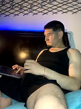 Snapshot of Ian_kai chatting on October 19, 2025, 1:52 am Ian kai online show from October 19, 2025, 1:52 am