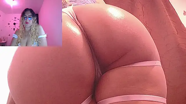 Snapshot of Skarleth_Diaz chatting on October 19, 2025, 2:58 am Skarleth Diaz online show from October 19, 2025, 2:58 am