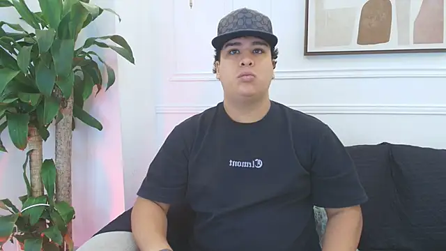 Naim Bennetsex online show from December 16, 2025, 6:12 pm