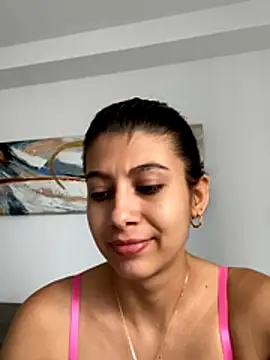 Snapshot of Lenapink19 chatting on October 29, 2025, 9:25 pm Lenapink19 online show from October 29, 2025, 9:25 pm