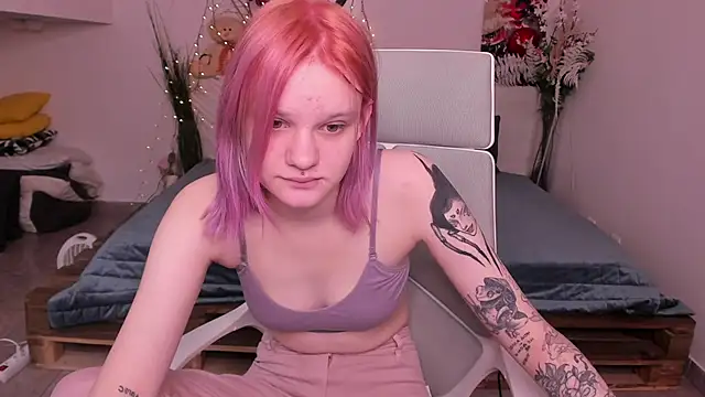 Elieiza xo online show from February 1, 2026, 9:29 am