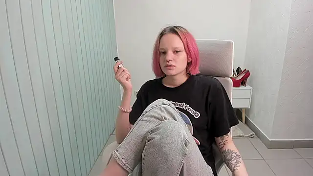 Snapshot of Elieiza_xo chatting on September 20, 2025, 3:11 am Elieiza xo online show from September 20, 2025, 3:11 am