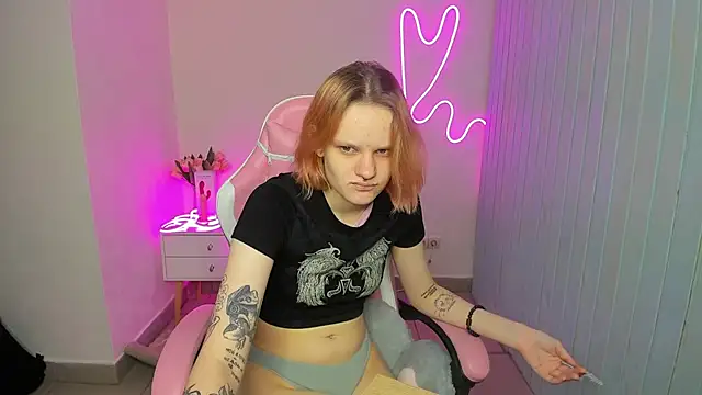 Snapshot of Elieiza_xo chatting on October 16, 2025, 8:55 am Elieiza xo online show from October 16, 2025, 8:55 am