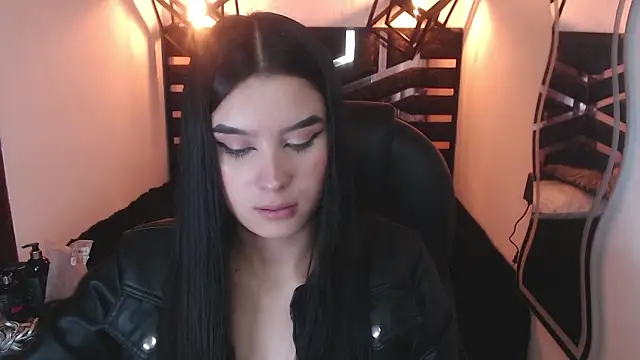 Natalie loffreda online show from March 13, 2026, 7:52 pm