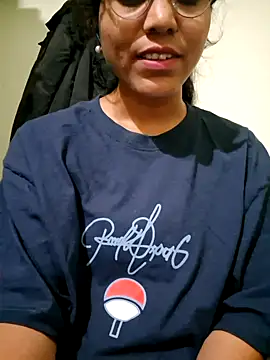 Telugu   Sexygirl   Naidu online show from November 4, 2025, 2:21 pm