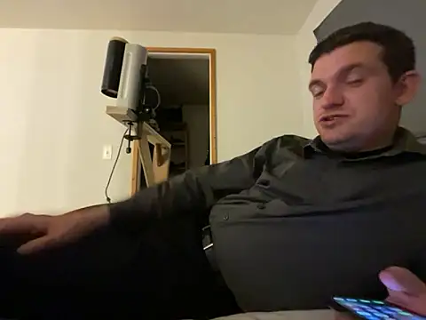 Snapshot of cumitted chatting on February 24, 2026, 9:54 am cumitted online show from February 24, 2026, 9:54 am