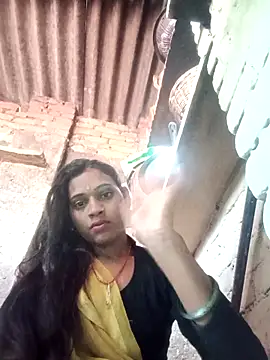Shreya patel online show from September 11, 2025, 9:42 am