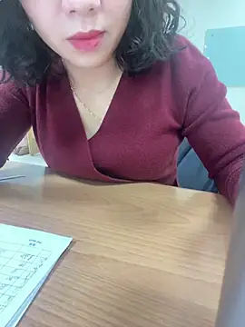 -NhaKy22 online show from February 5, 2026, 1:12 am