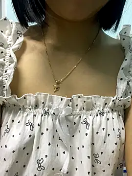 Snapshot of -NhaKy22 chatting on October 14, 2025, 3:12 pm -NhaKy22 online show from October 14, 2025, 3:12 pm