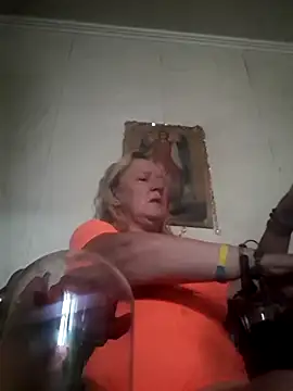 Snapshot of LoveCupid5451 chatting on September 14, 2025, 6:03 am LoveCupid5451 online show from September 14, 2025, 6:03 am