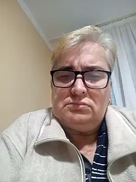 Snapshot of Sonya51561 chatting on November 2, 2025, 3:50 pm Sonya51561 online show from November 2, 2025, 3:50 pm