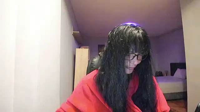 Ella sweety00 online show from November 28, 2025, 5:24 pm