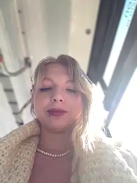 EveLittleSinner online show from September 30, 2025, 8:53 am