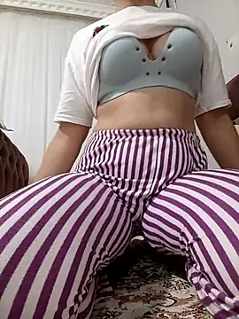 Snapshot of dumla chatting on September 18, 2025, 6:44 pm dumla online show from September 18, 2025, 6:44 pm