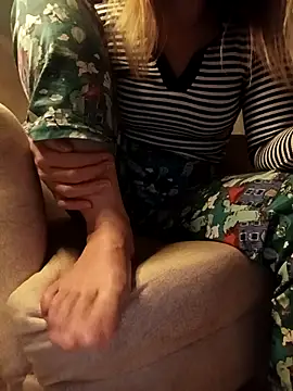 Snapshot of dumla chatting on October 23, 2025, 7:45 pm dumla online show from October 23, 2025, 7:45 pm