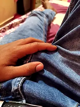 Snapshot of Alimbaby chatting on September 25, 2025, 11:38 am Alimbaby online show from September 25, 2025, 11:38 am