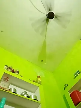 Snapshot of Hot-piuy chatting on September 18, 2025, 1:08 am Hot-piuy online show from September 18, 2025, 1:08 am