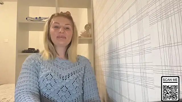 Blondie xoxoxo online show from November 28, 2025, 5:02 pm