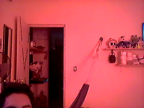 Lovetort online show from February 8, 2026, 10:18 pm