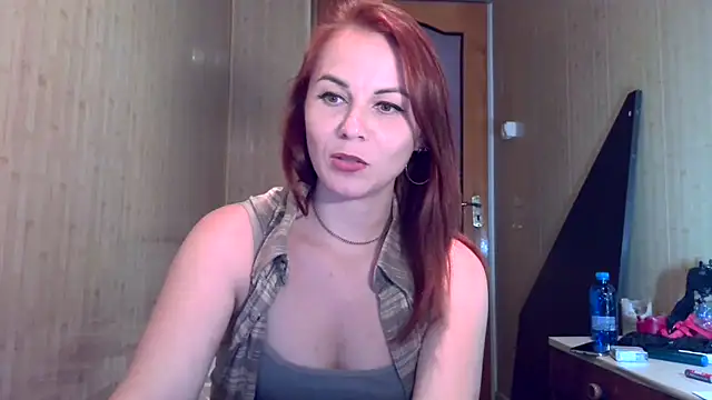 Snapshot of Kisa26311 chatting on September 18, 2025, 12:41 pm Kisa26311 online show from September 18, 2025, 12:41 pm