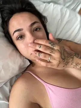 Kitty5348 online show from October 10, 2025, 7:53 am