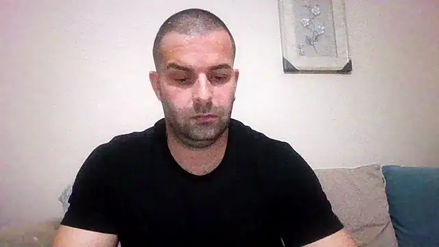 Snapshot of kean2365 chatting on May 7, 2026, 9:40 pm kean2365 online show from May 7, 2026, 9:40 pm