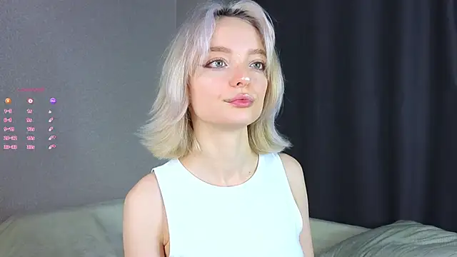 Snapshot of ShizukaBlanche chatting on October 28, 2025, 3:07 am ShizukaBlanche online show from October 28, 2025, 3:07 am