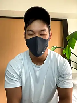 masucle216 online show from September 26, 2025, 4:08 am