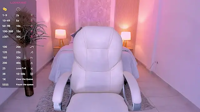 Snapshot of sharick_noir chatting on October 23, 2025, 3:16 am sharick noir online show from October 23, 2025, 3:16 am