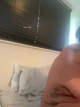 Charsworld online show from March 24, 2026, 9:42 am