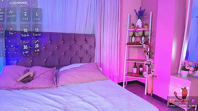 Snapshot of Alex_Tehir chatting on February 17, 2026, 11:40 am Alex Tehir online show from February 17, 2026, 11:40 am