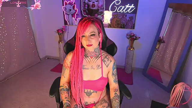 catt monroe online show from October 5, 2025, 1:46 pm