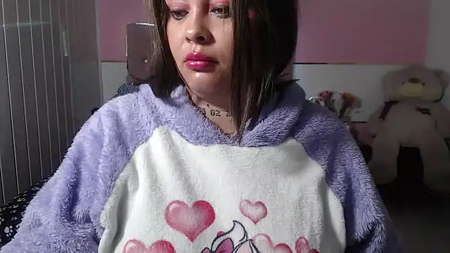 patty squirt  online show from March 12, 2025, 9:55 am