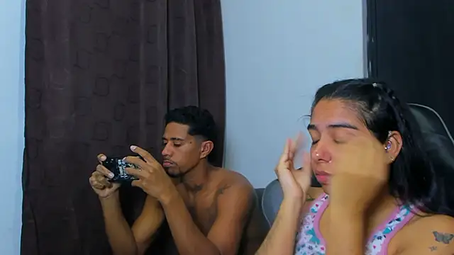 violet and myers online show from March 5, 2026, 2:13 pm