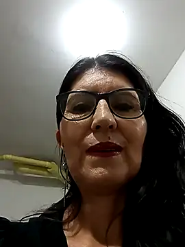 Snapshot of swity_foster chatting on September 18, 2025, 9:56 am swity foster online show from September 18, 2025, 9:56 am