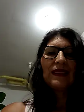 Snapshot of swity_foster chatting on September 23, 2025, 9:05 am swity foster online show from September 23, 2025, 9:05 am