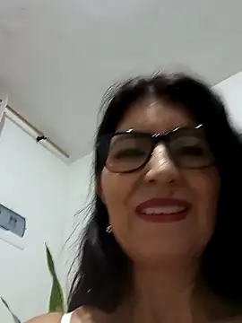 Snapshot of swity_foster chatting on October 4, 2025, 9:22 am swity foster online show from October 4, 2025, 9:22 am