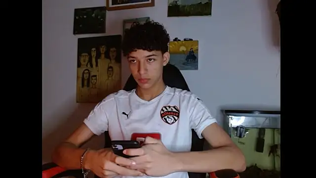 Xtremeplay 18 online show from October 24, 2025, 9:25 pm