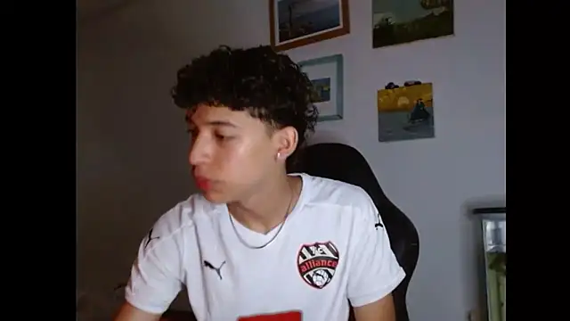 Xtremeplay 18 online show from November 1, 2025, 9:30 pm