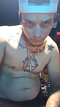 Snapshot of twistafatpipe chatting on September 21, 2025, 5:07 pm twistafatpipe online show from September 21, 2025, 5:07 pm