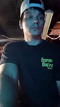 Snapshot of twistafatpipe chatting on October 1, 2025, 11:30 pm twistafatpipe online show from October 1, 2025, 11:30 pm