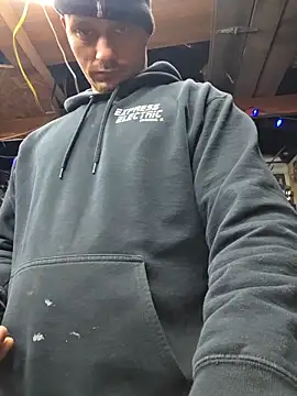 twistafatpipe online show from March 15, 2026, 2:24 pm